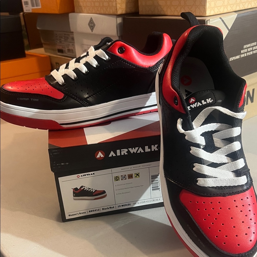 Women’s size 10, black and red Air-walk Black and Red Sneakers